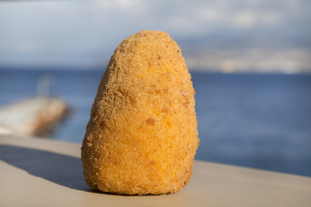 Arancino messinese 